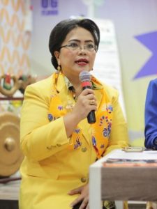 Dr. Lita Sari Barus